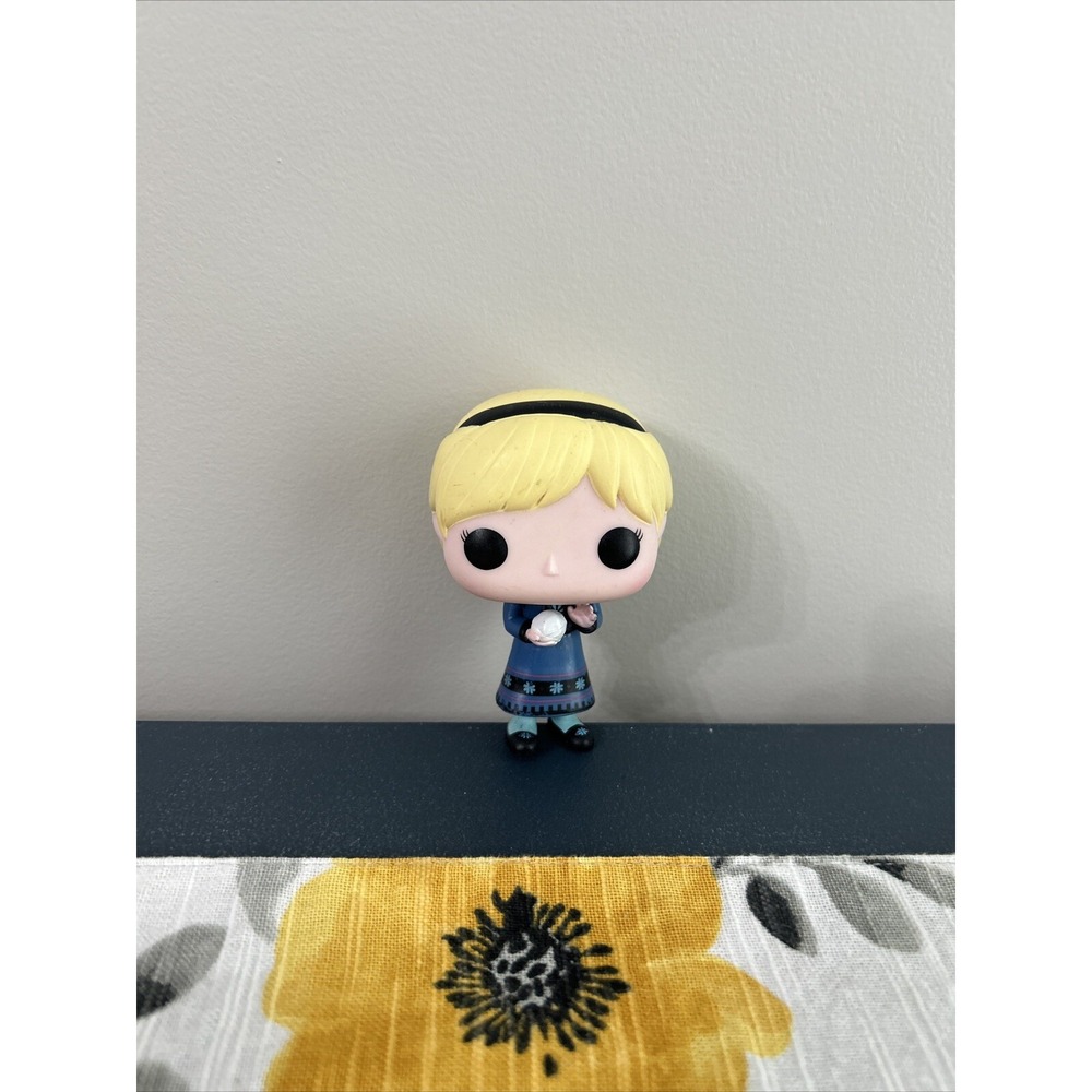 Funko Pop! Vinyl: Disney - Young Elsa #588 Loose No Box